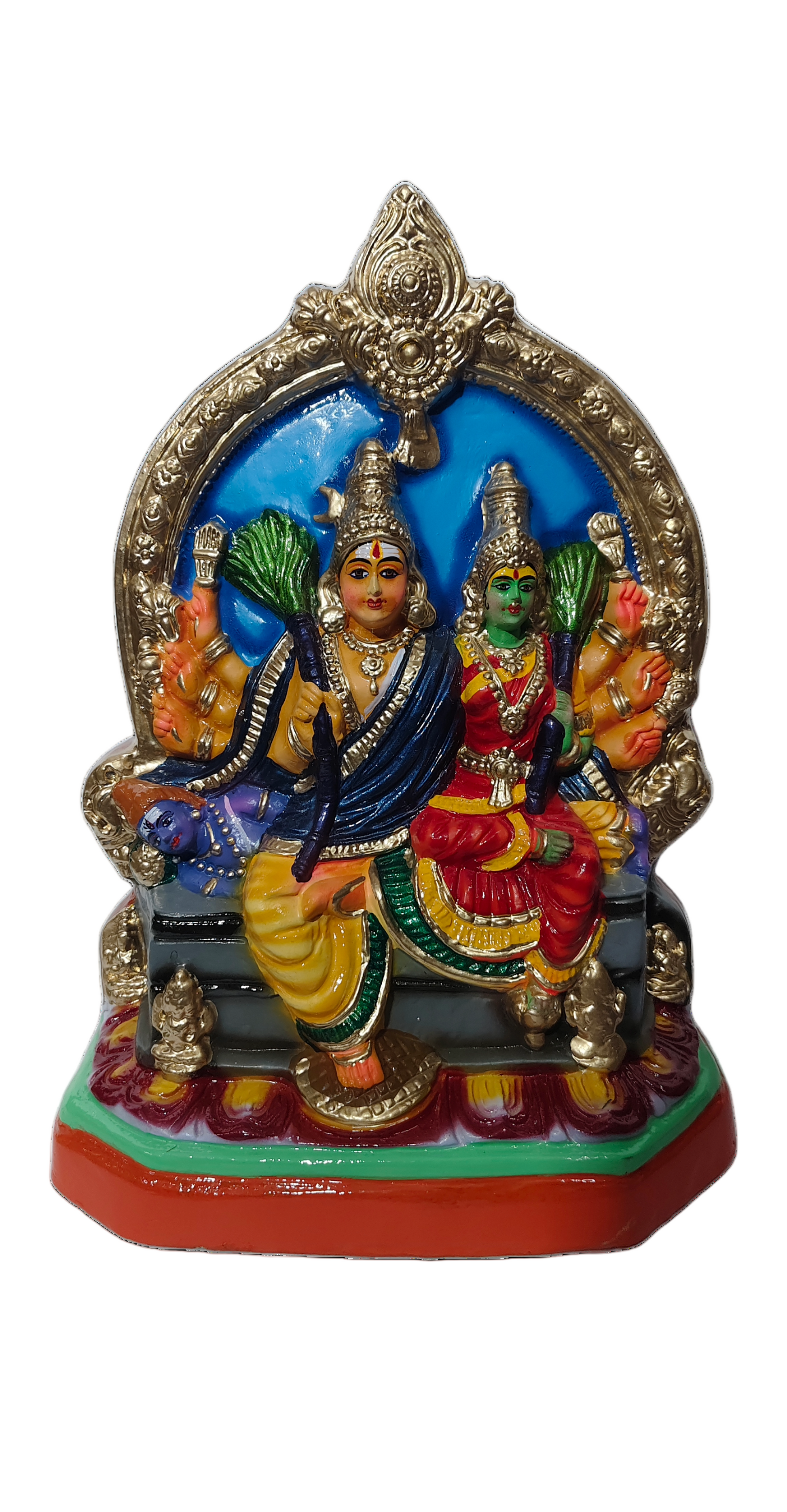 Kameshwarar Kameshwari Idol – Handcrafted divine statue symbolizing love, harmony, and blessings.