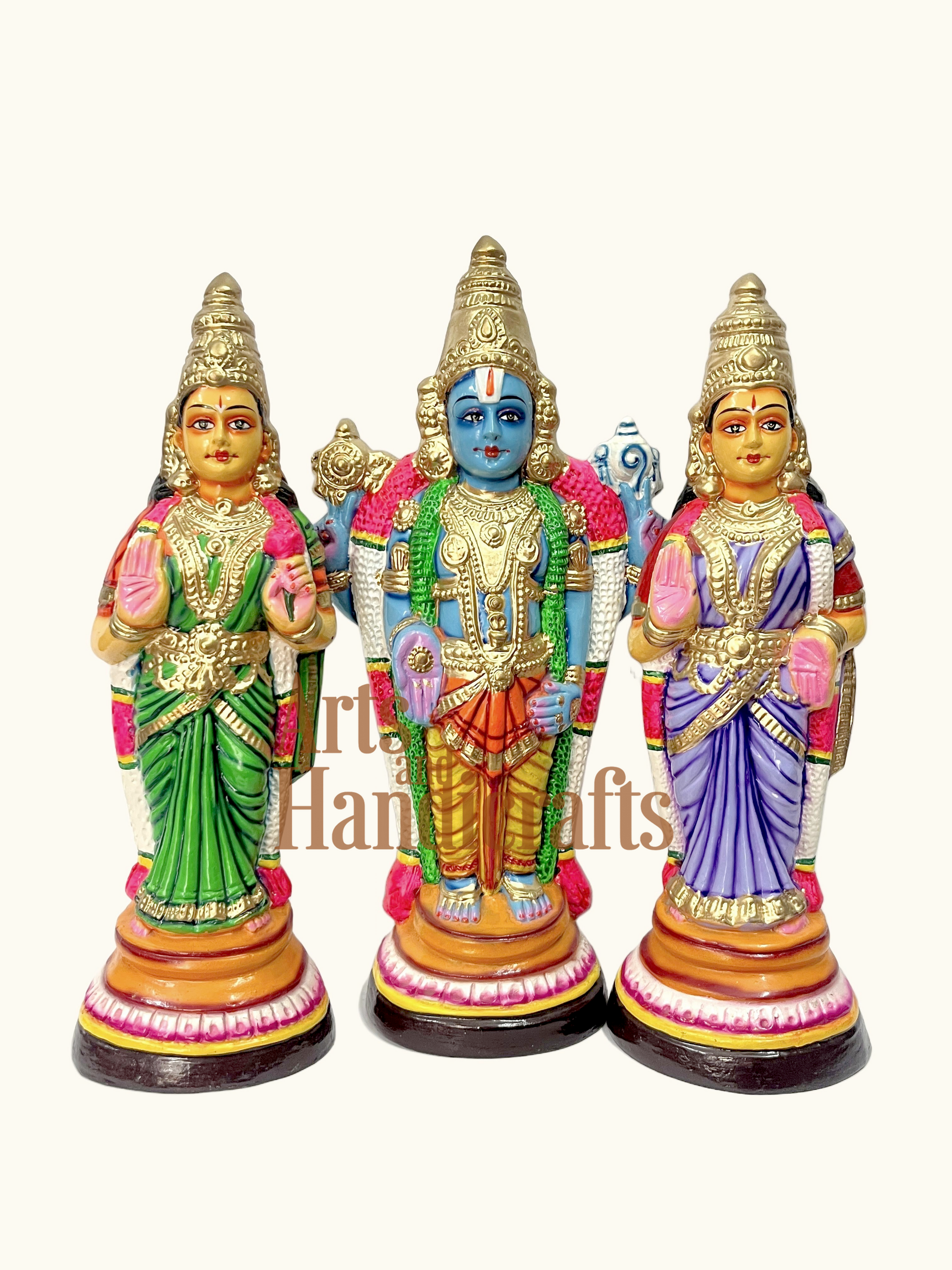 Urchavar  Set