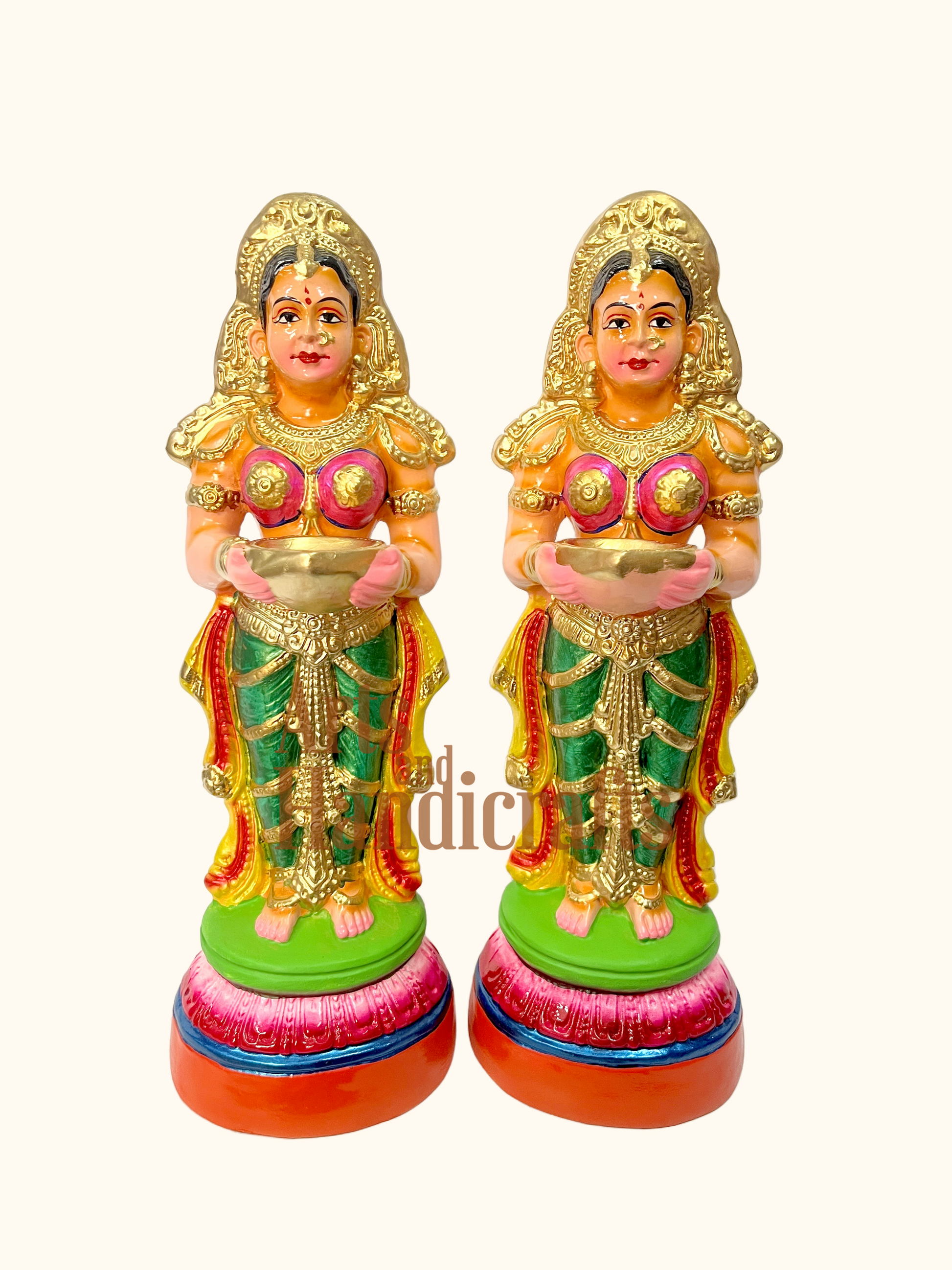 Paavai Vilakku