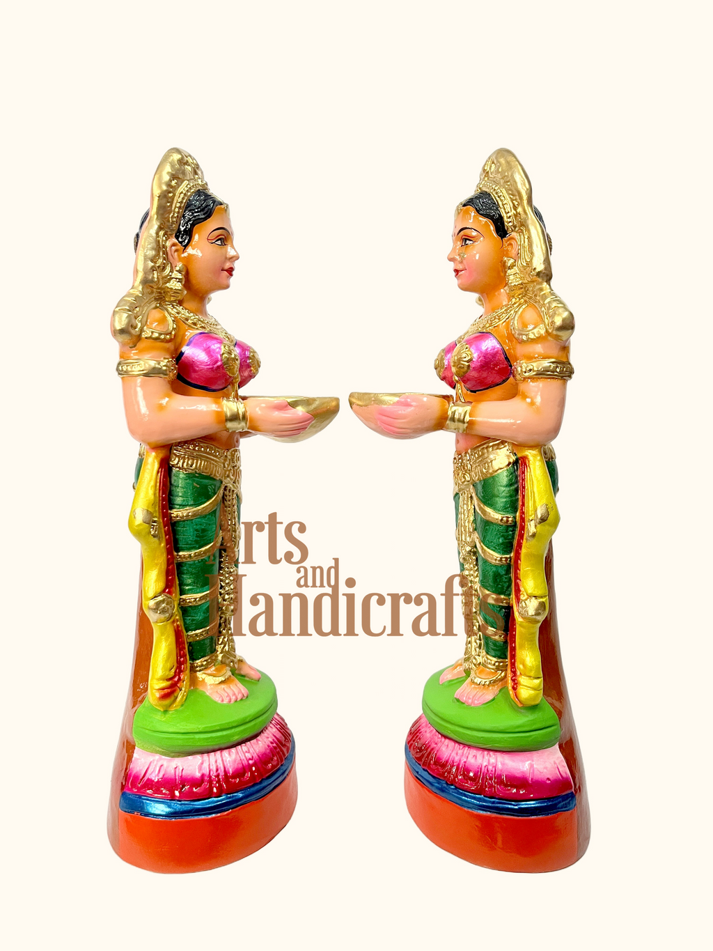 Paavai Vilakku